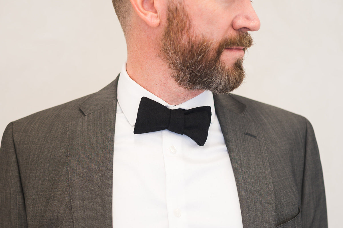 Men In Black - Men's Self-tie Bow Tie
