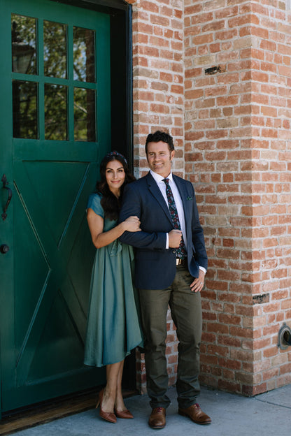 Dashing Floral Mens Tie