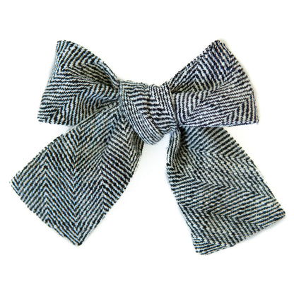 Ebony Tweed Petite Hair Bow
