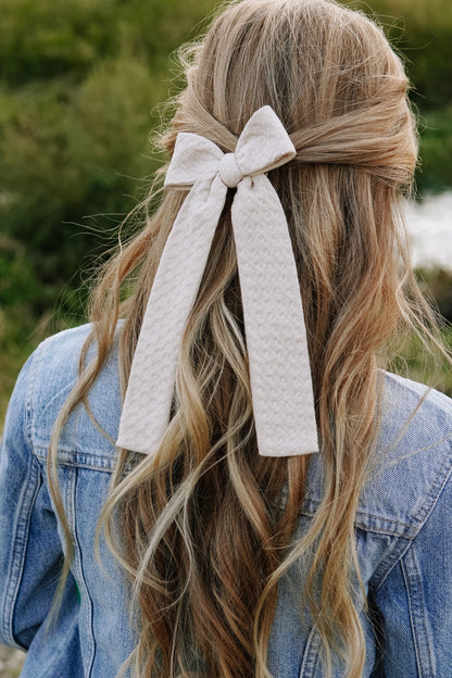 Ivory Lady Hair Bow