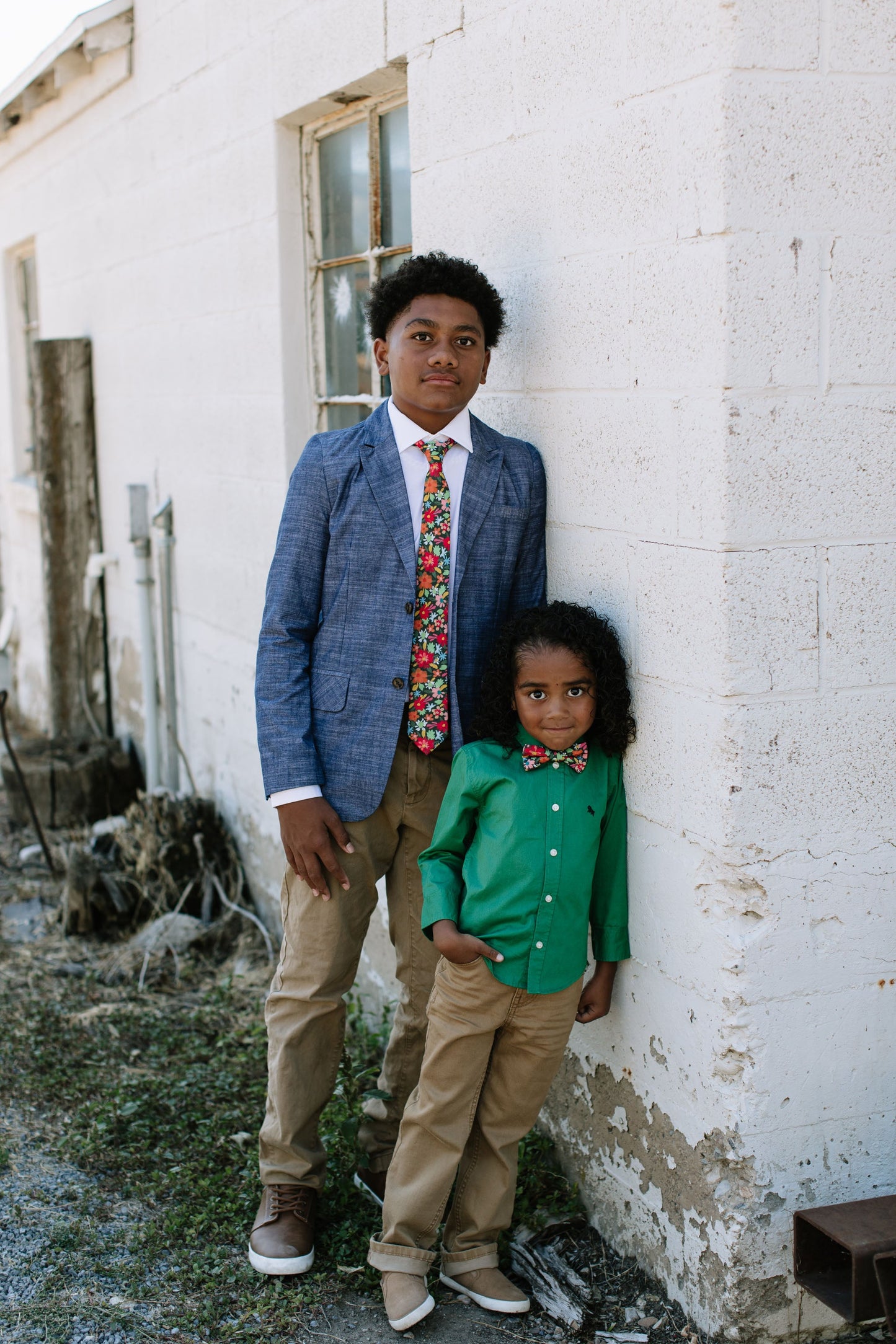 Jolly Floral Bow Tie For Boys