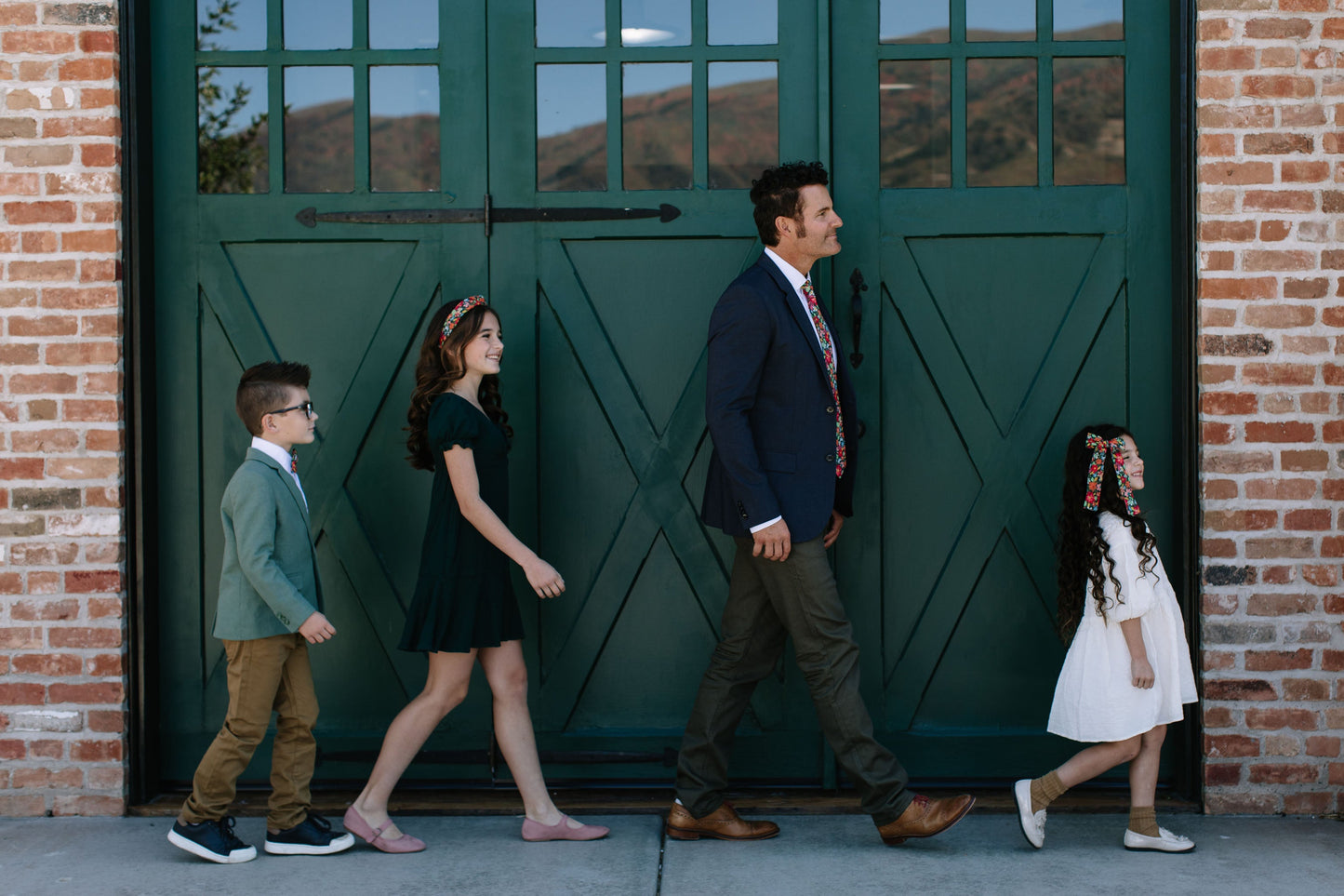 Jolly Floral Women's Knotted Headband