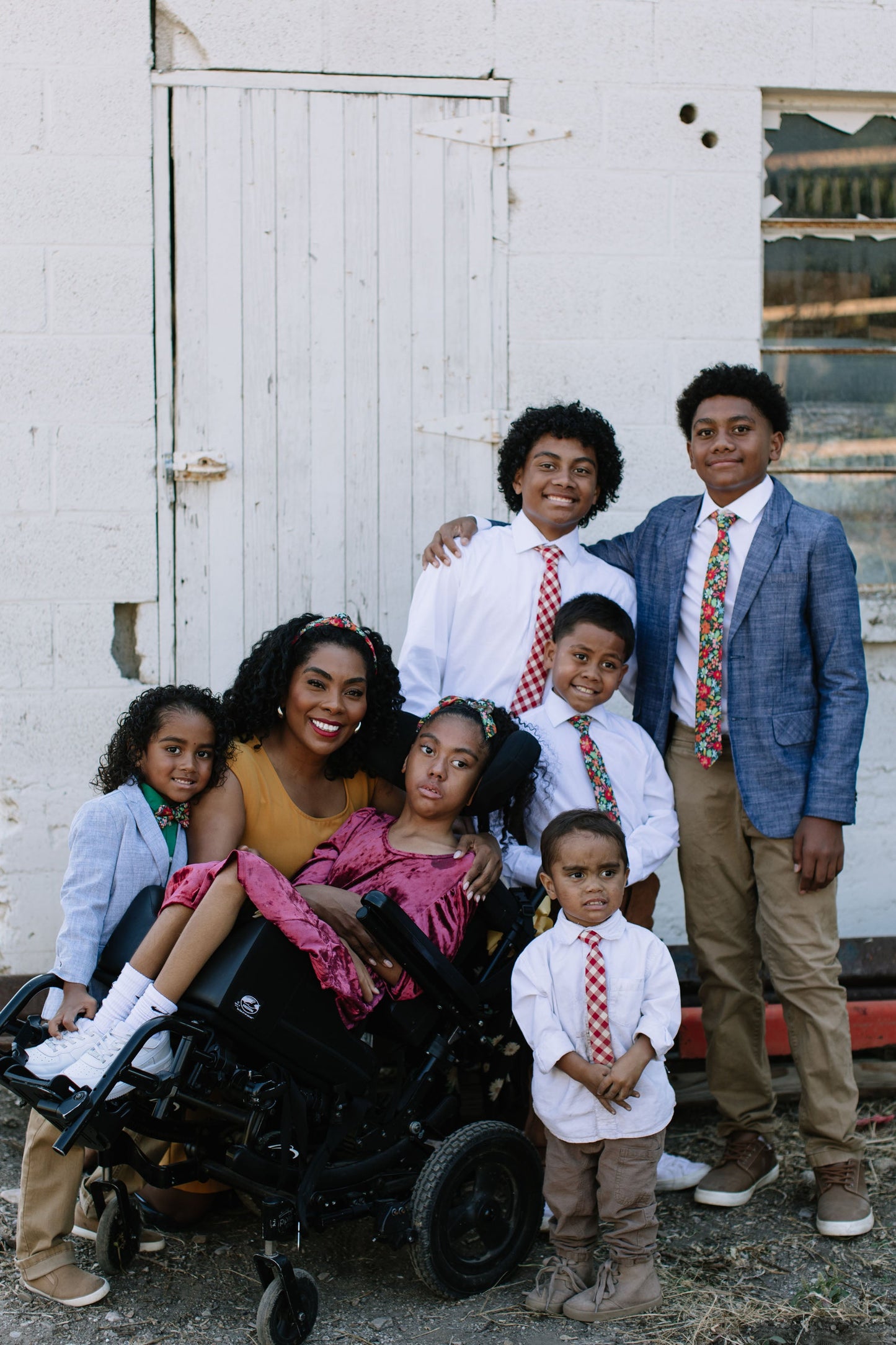 Jolly Floral Women's Knotted Headband