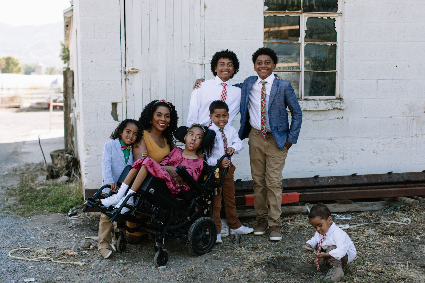 Jolly Floral Women's Knotted Headband